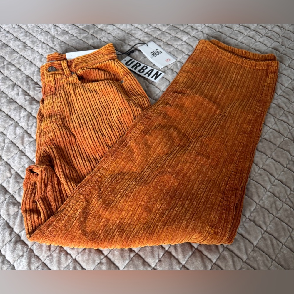 NWT BDG Burnt Orange High Rise Baggy Corduroy Pants size 25 Retro 70’s Vibes - Picture 2 of 8